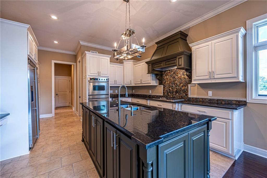 521 W Clark St, Warrensburg, MO 64093