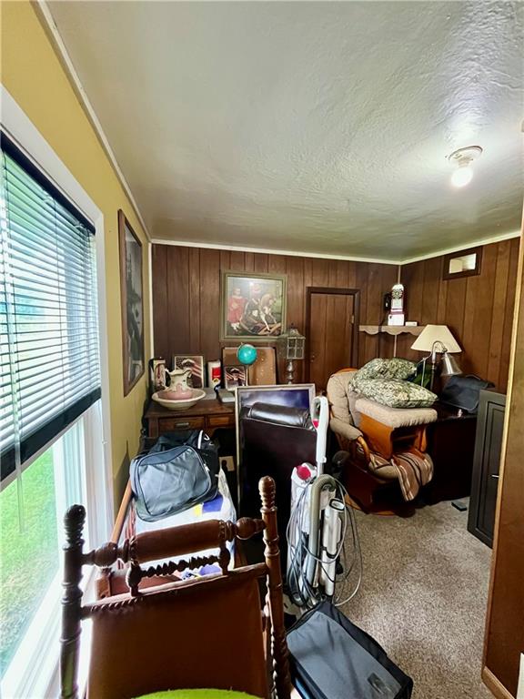 301 S 8th St, Elwood, KS 66024
