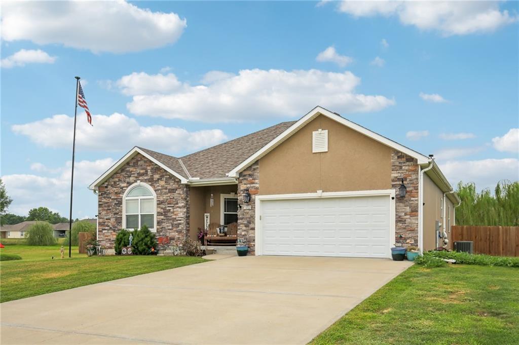 172 SE 1181 Rd, Knob Noster, MO 65336