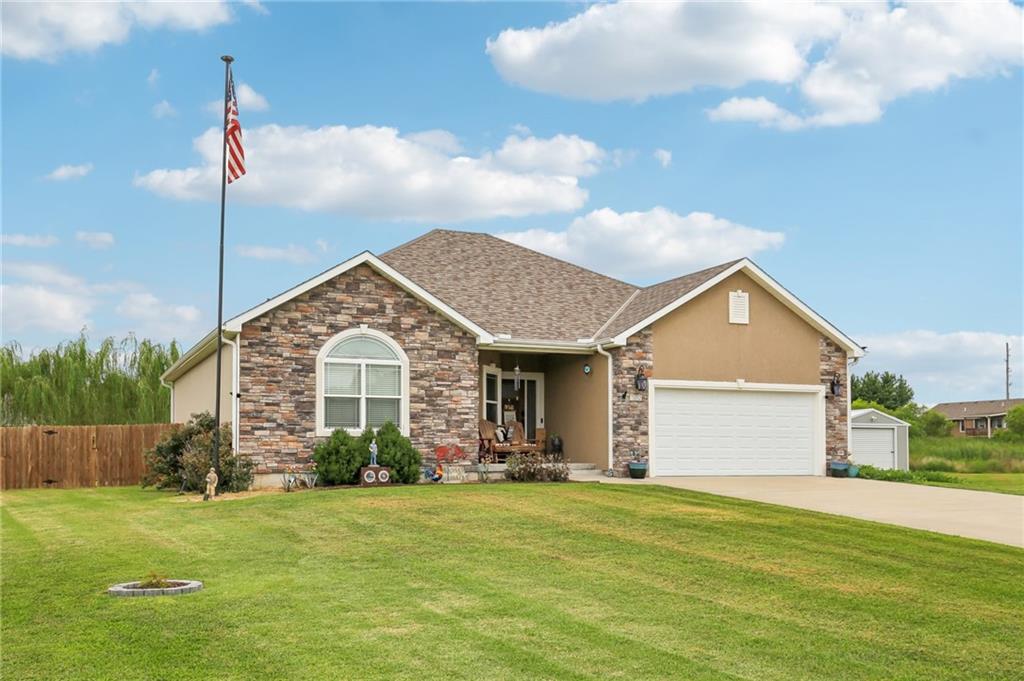 172 SE 1181 Rd, Knob Noster, MO 65336