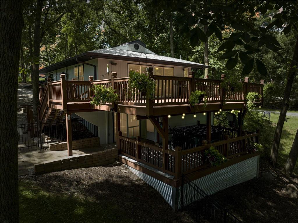 206 Lake Viking Ter, Gallatin, MO 64640