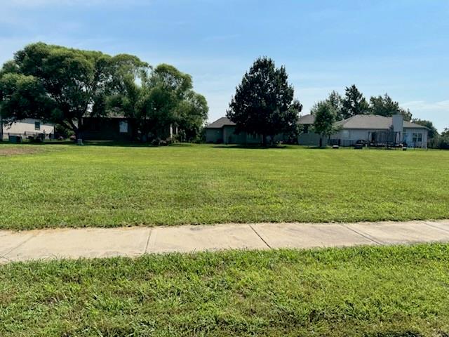 29383 Palmer Dr, Paola, KS 66071