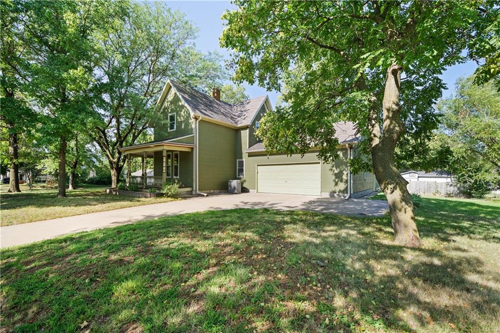 1000 N Kuney St, Abilene, KS 67410