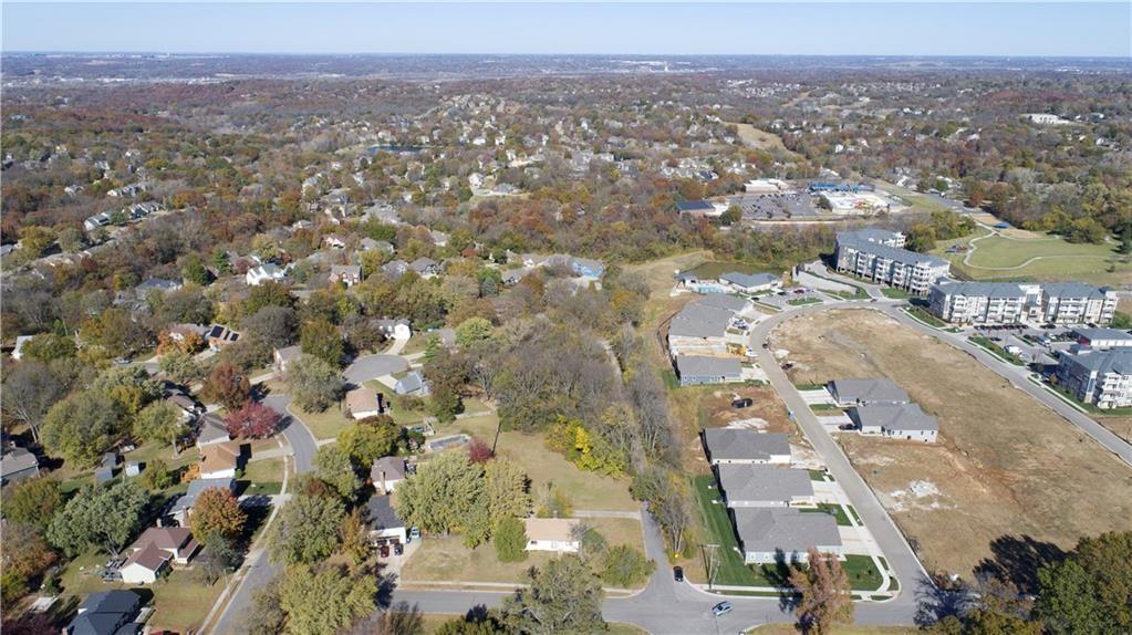 NA Widmer Rd, Shawnee, KS 66216