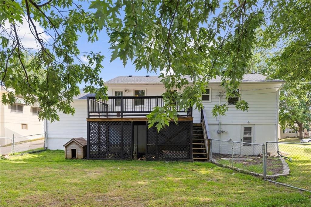 3119 Jennifer Ln, Country Club, MO 64506