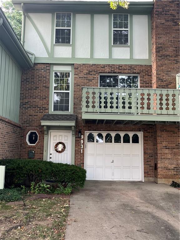 9931 Edelweiss Cir, Merriam, KS 66203
