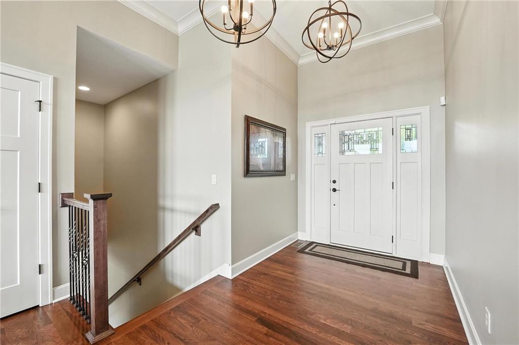 25055 Woodridge Cir, Leavenworth, KS 66048