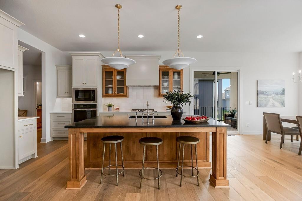 15245 W 168th Pl, Olathe, KS 66062