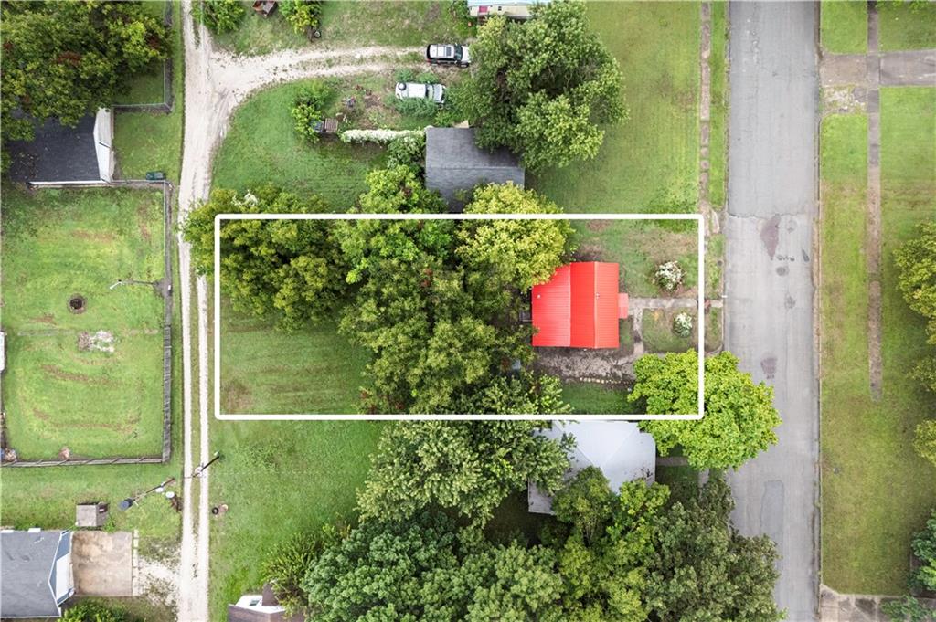 142 Mill St, Neodesha, KS 66757