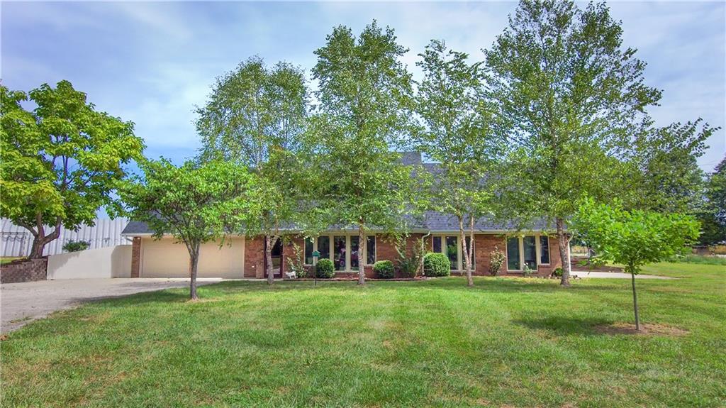 28605 E 239th St, Harrisonville, MO 64701