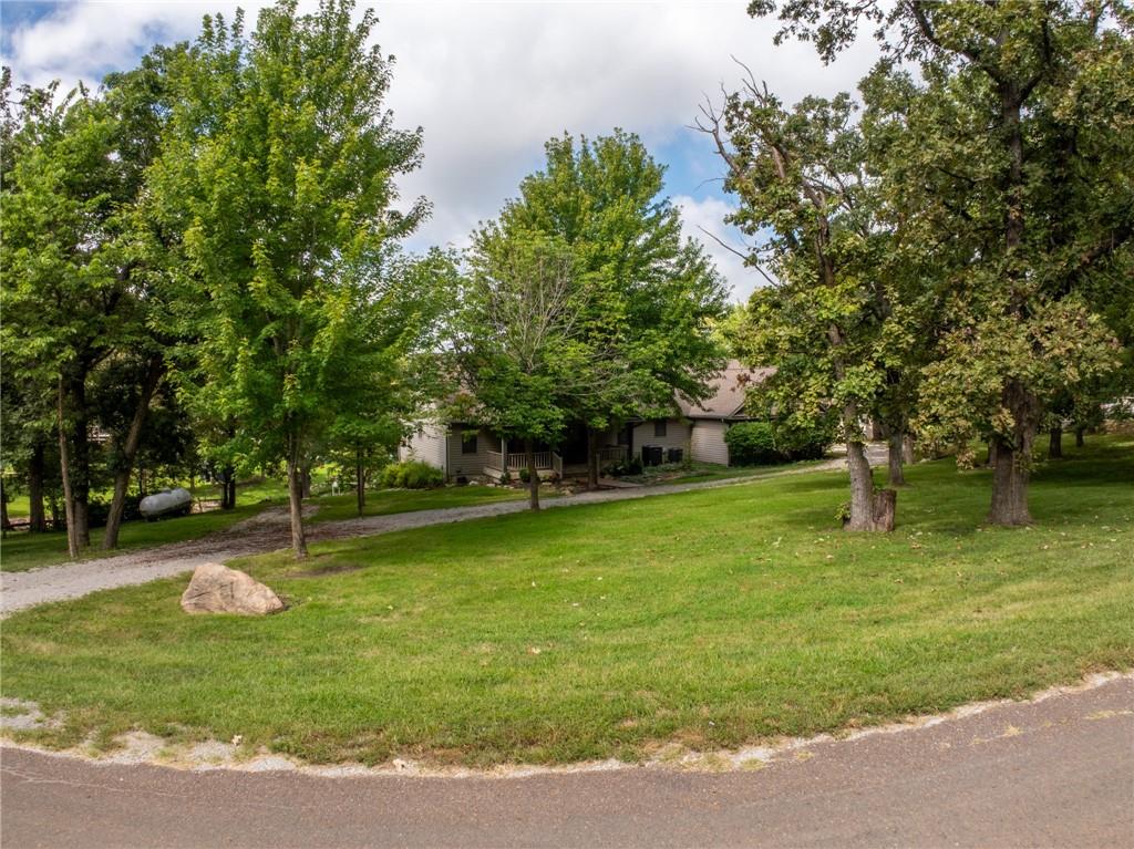 2022 Lake Viking Ter, Gallatin, MO 64640
