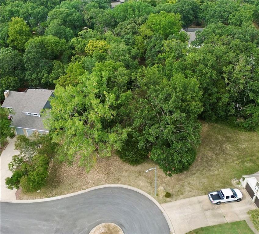 14170 W 49th St, Shawnee, KS 66216