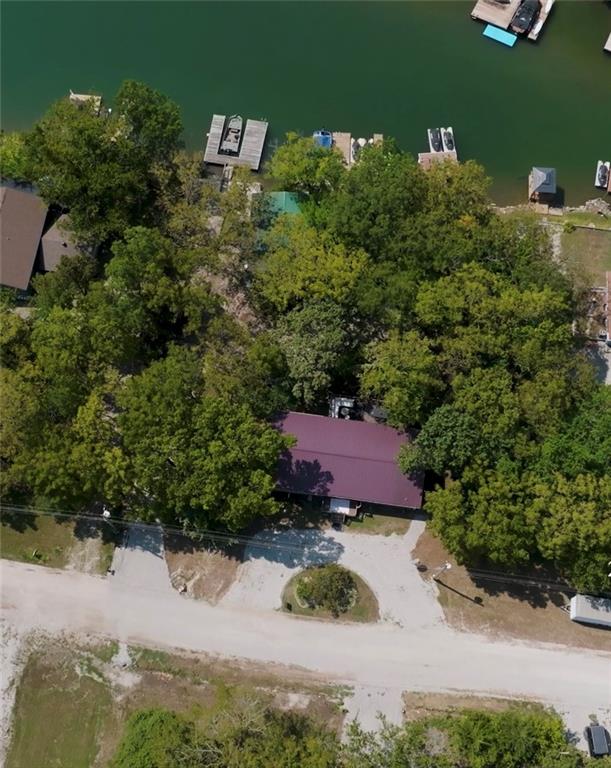 269 W Sugar Lake Dr, Mound City, KS 66056