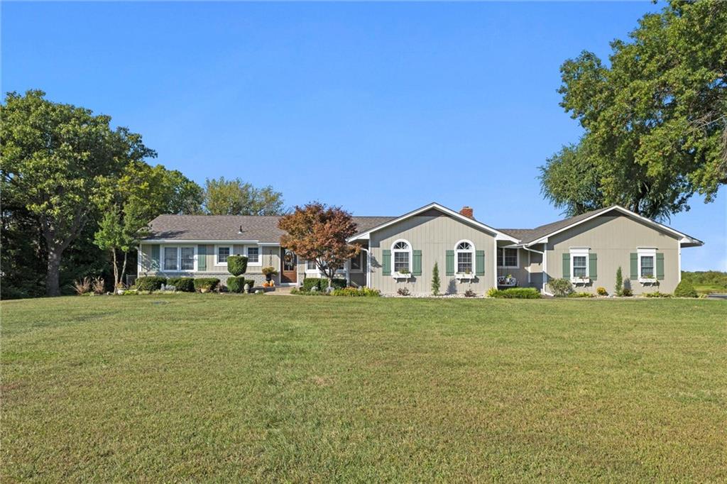 23200 E 175th St, Pleasant Hill, MO 64080