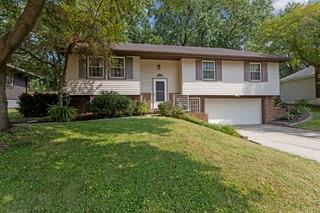 6109 Clydesdale Ln, Country Club, MO 64506