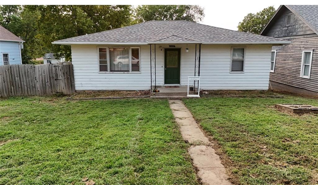317 S Centre St, Troy, KS 66087