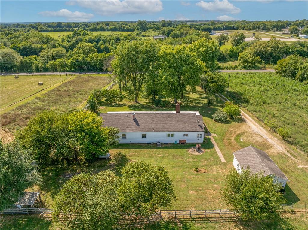 27280 W Hw, Smithton, MO 65350
