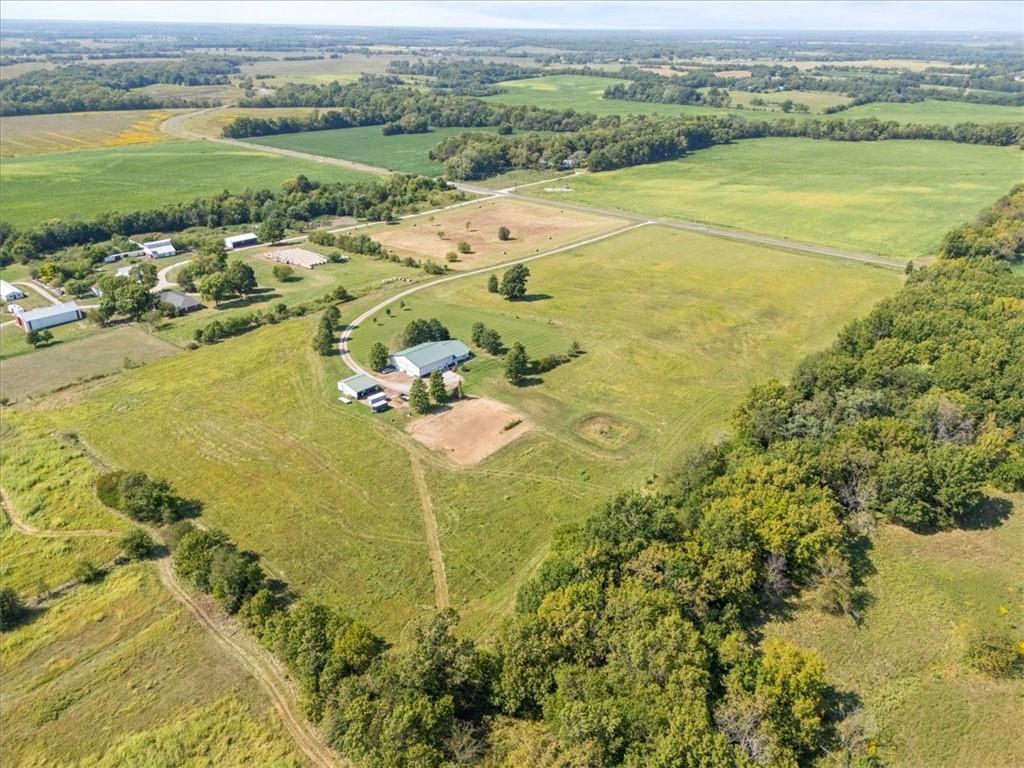 19011 E State Route A Hw, Archie, MO 64725