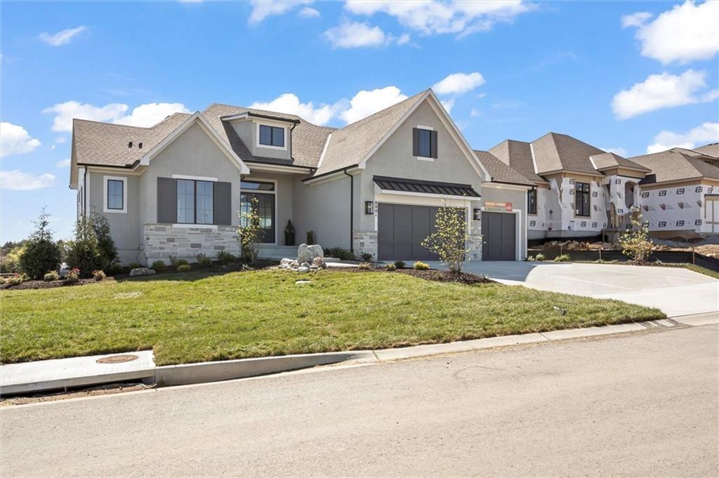 7939 Millridge St, Shawnee, KS 66220