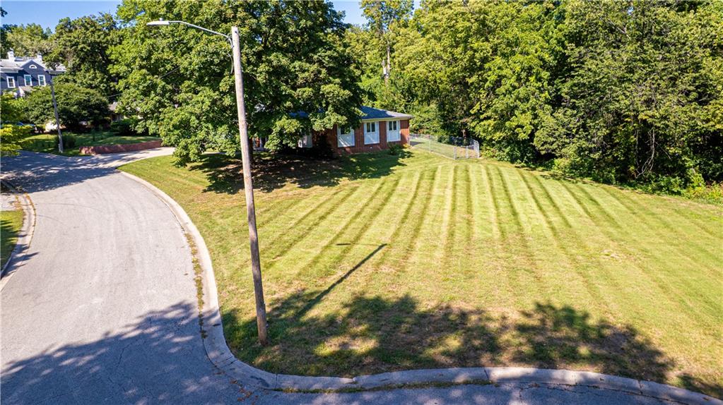 Miller Rd, St Joseph, MO 64506
