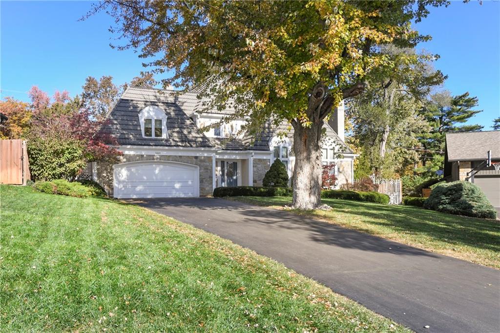 5482 W 85th Ter, Prairie Village, KS 66207