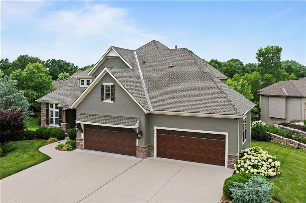 16728 Birch St, Overland Park, KS 66085