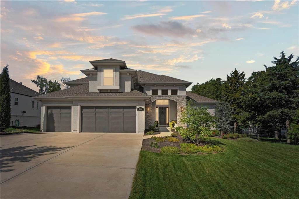 9268 Brownridge St, Lenexa, KS 66220