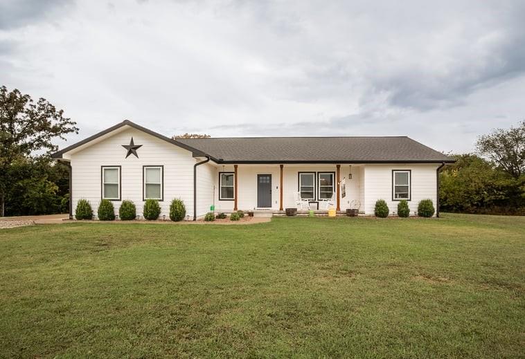 4434 Missouri Dr, Ottawa, KS 66067
