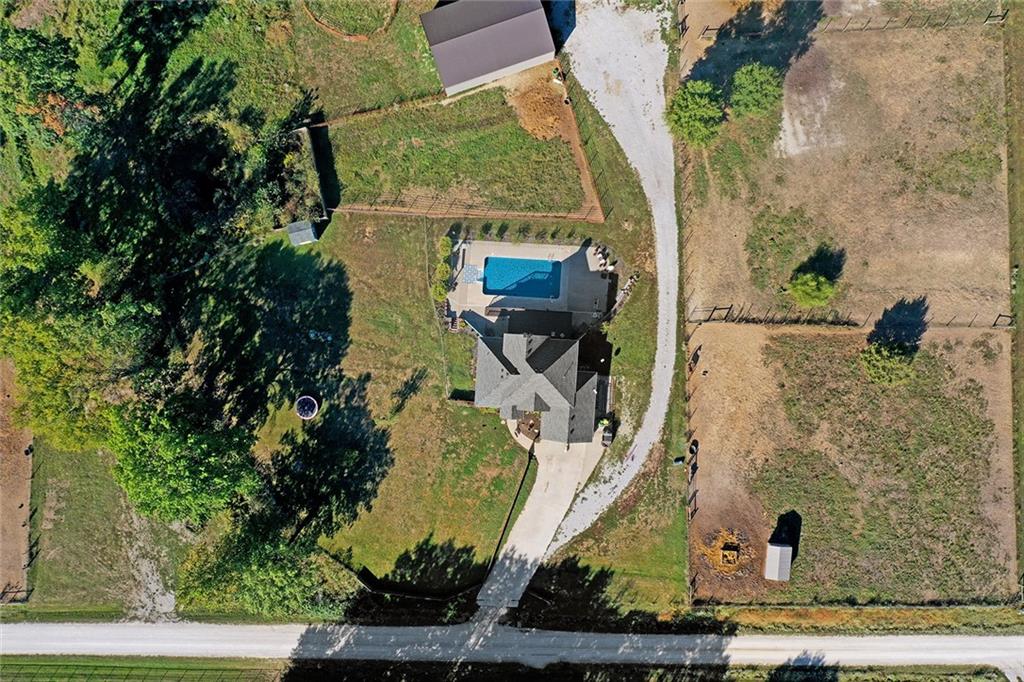 3071 Crabtree Ln, Odessa, MO 64076