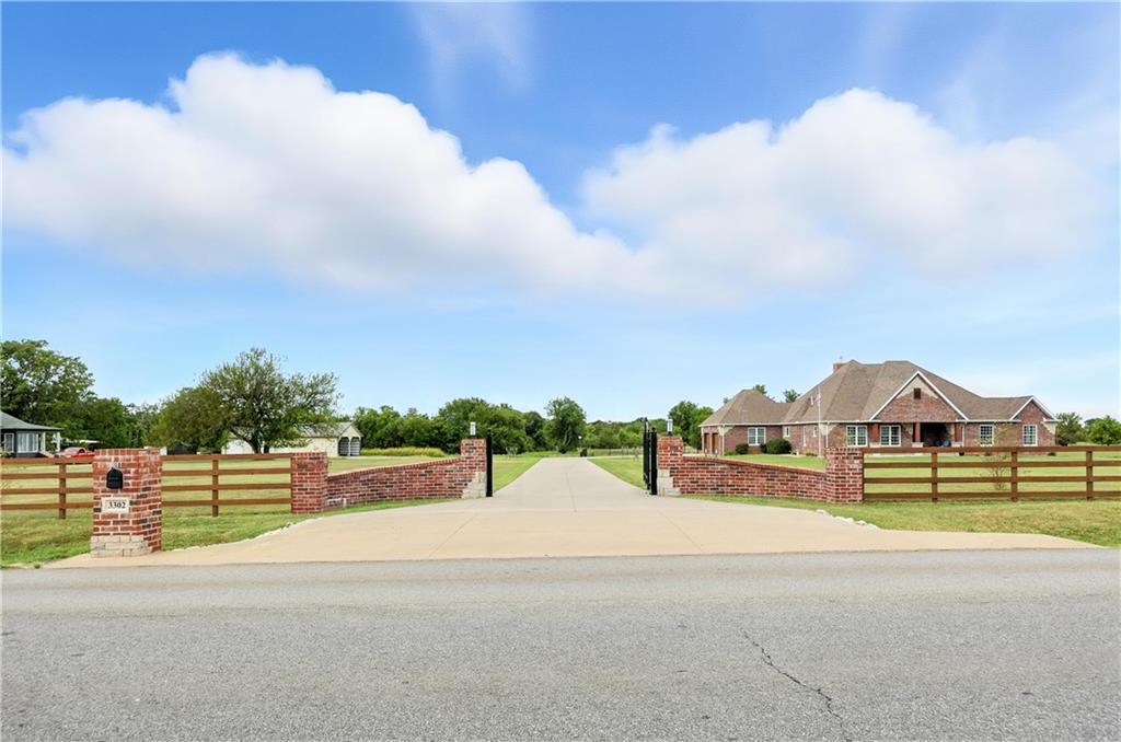 3302 N St Louis Ave, Joplin, MO 64801