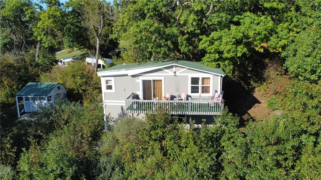 73525 E Leisure Lake Dr, Trenton, MO 64683