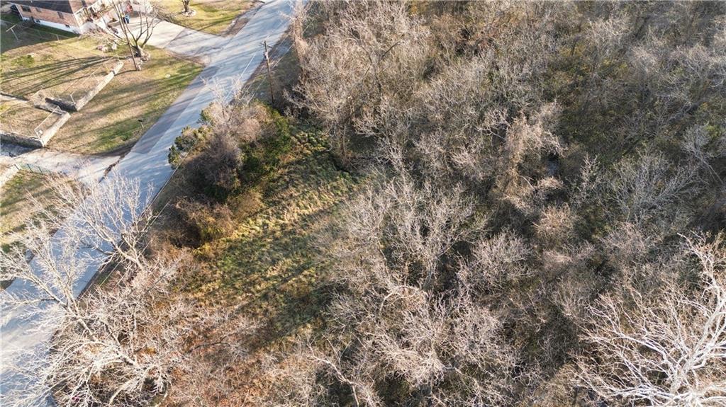 412 S Sugar Creek Blvd, Sugar Creek, MO 64054