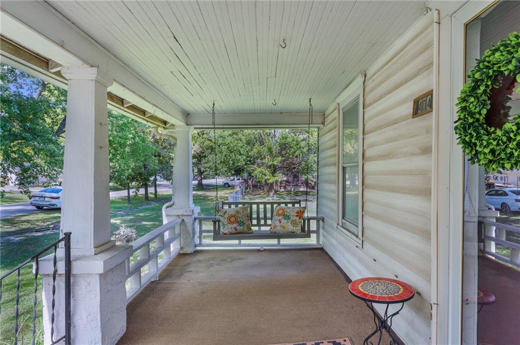 404 Cedar St, Overbrook, KS 66524