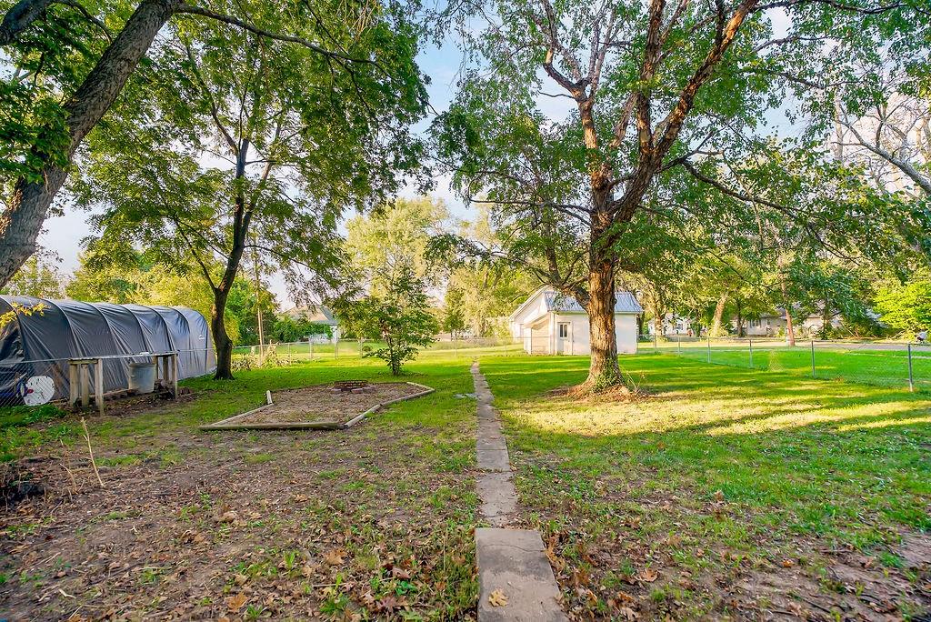 402 N 3rd St, Drexel, MO 64742