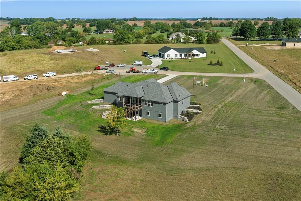 16581 Olive St, Basehor, KS 66007