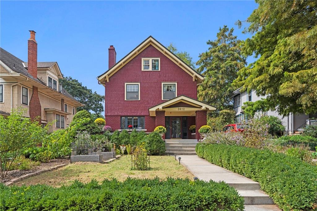 3612 Charlotte St, Kansas City, MO 64109