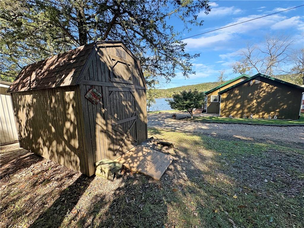 25433 Rustic Rd, Warsaw, MO 65355