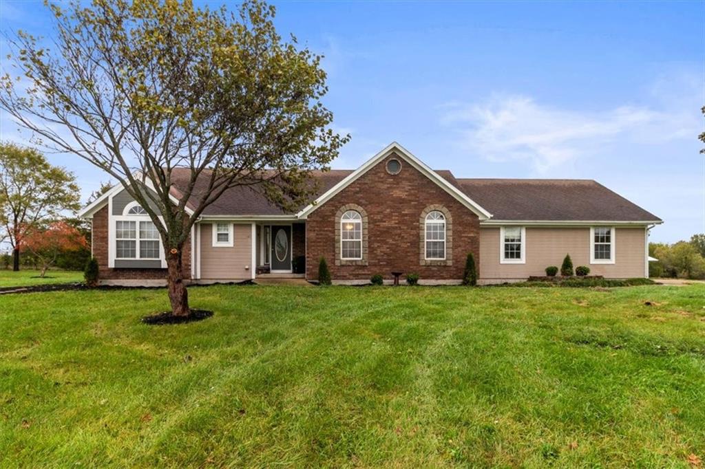 20509 Bogar Cir, Belton, MO 64012