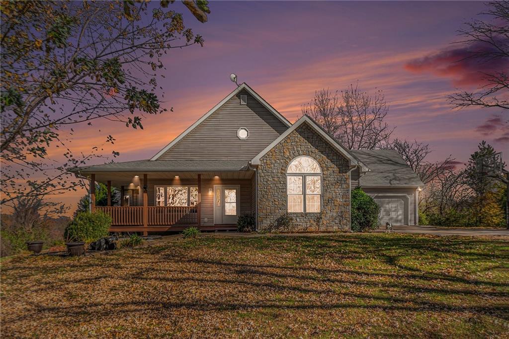 5491 SW County Line Rd, Trimble, MO 64492