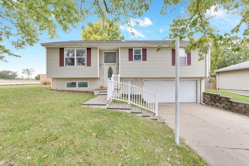 6102 N 28th Street Ter, Country Club, MO 64505