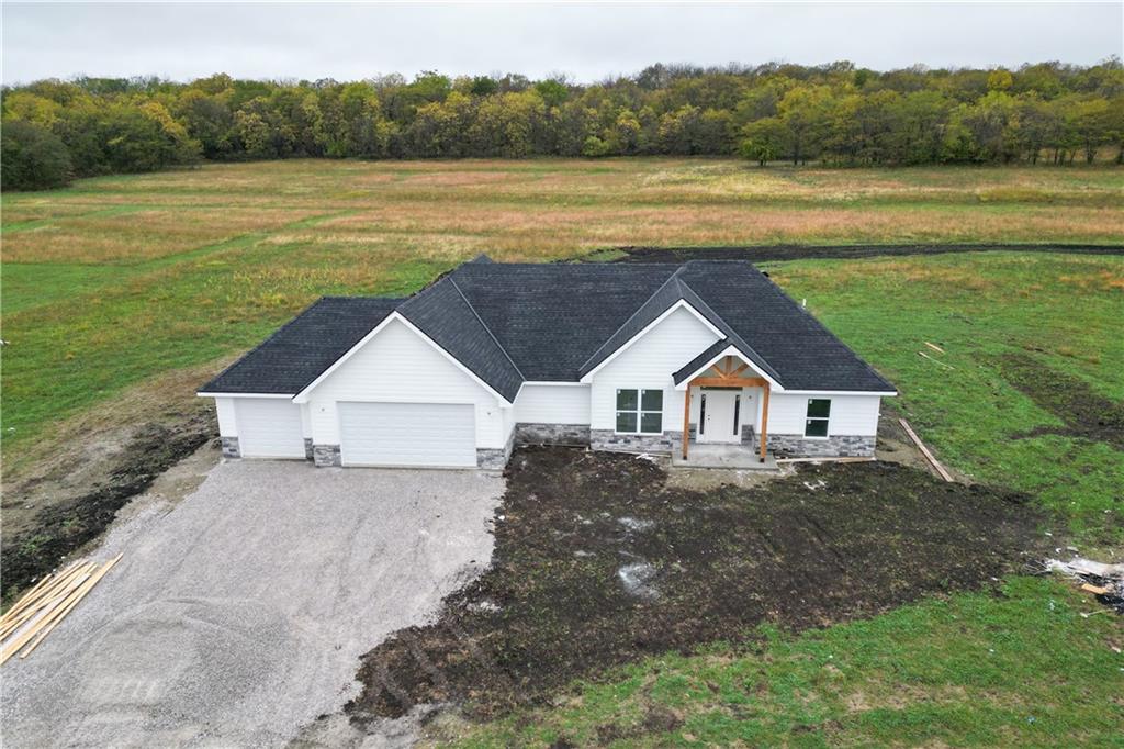 706 NW 1501st Rd, Holden, MO 64040