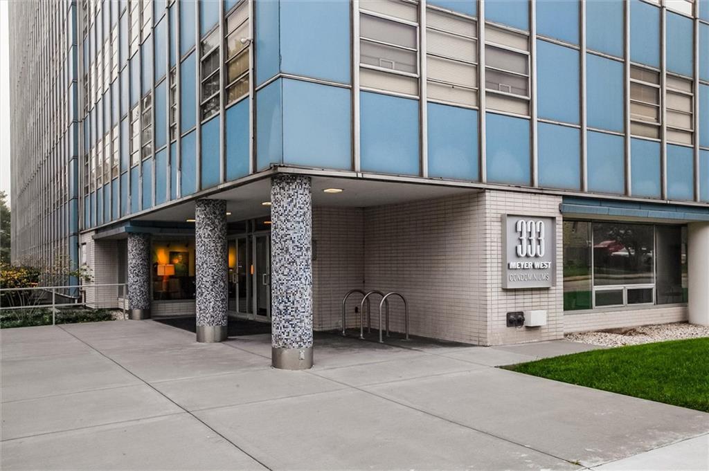 333 W Meyer Unit 213 Blvd, Kansas City, MO 64133
