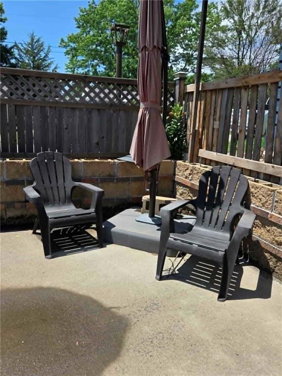 307 N 14th St, Savannah, MO 64485