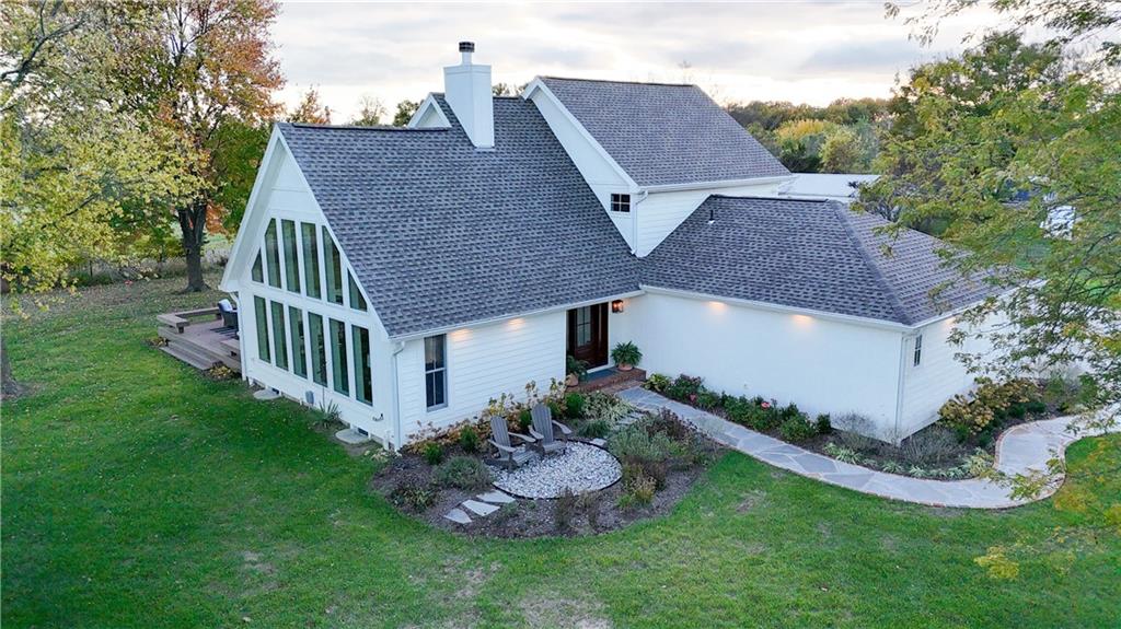 4441 Hilltop Cir, Louisburg, KS 66053