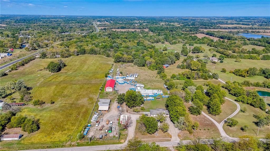 11 NE 175th Rd, Warrensburg, MO 64093