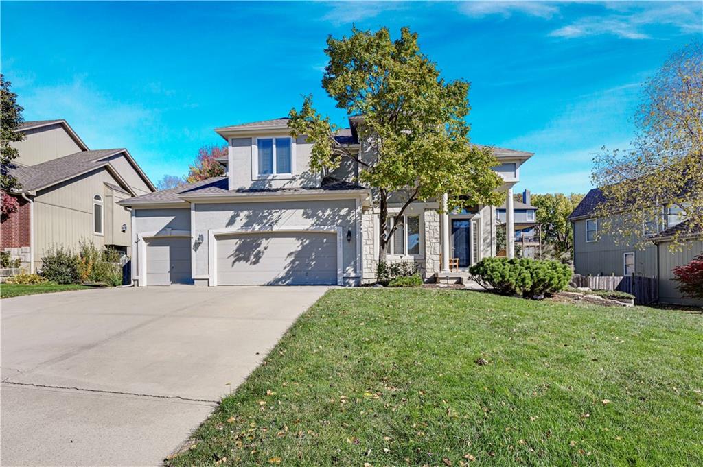 16241 Birch St, Overland Park, KS 66085