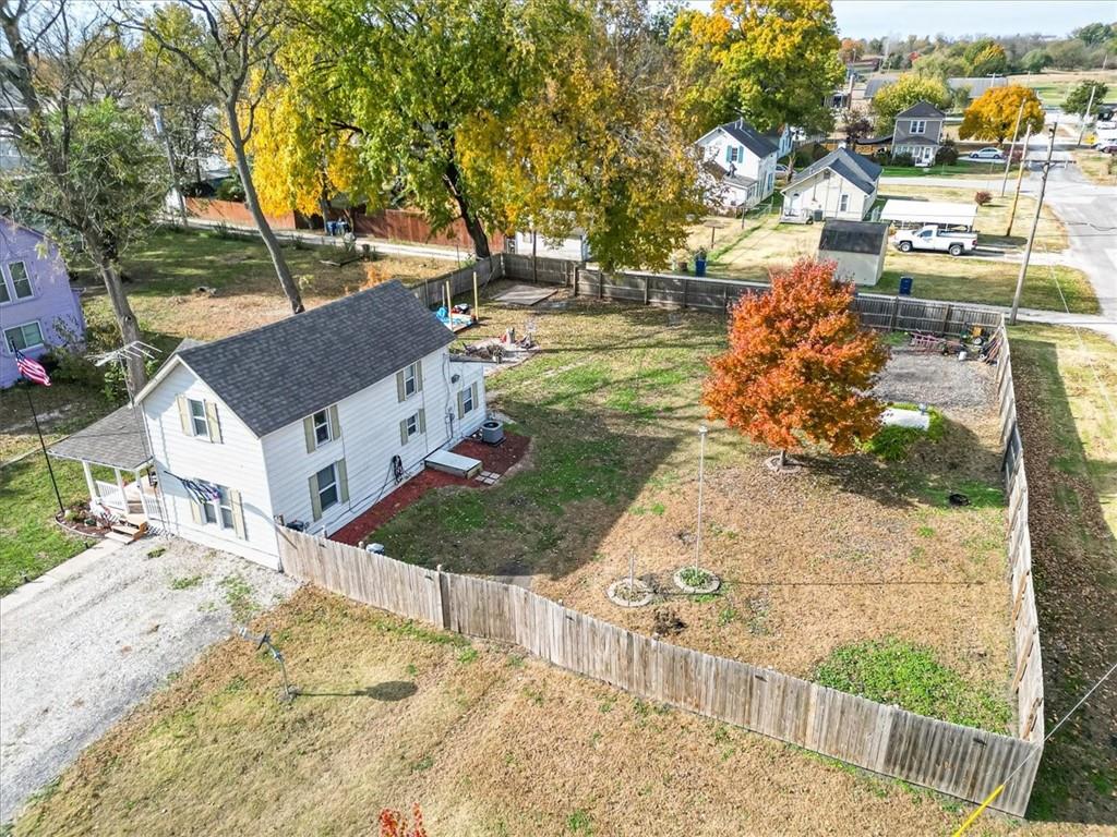 207 Bowen St, Linwood, KS 66052