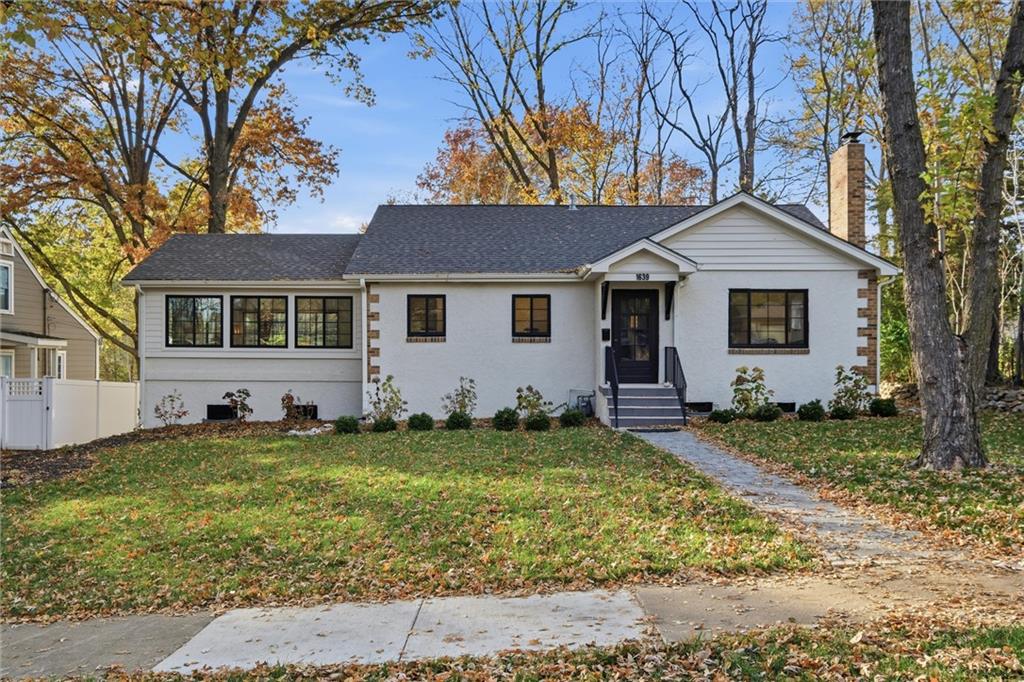 1639 Indiana St, Lawrence, KS 66044