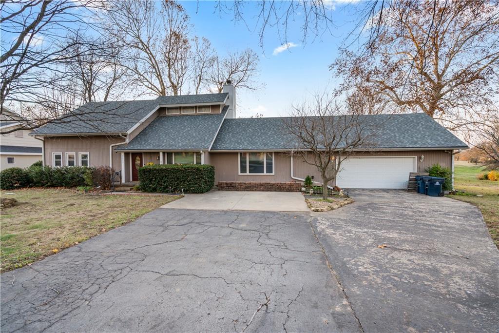 3029 Majestic Dr, Independence, KS 67301