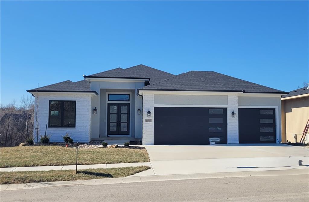 23939 W 113th Ter, Olathe, KS 66061